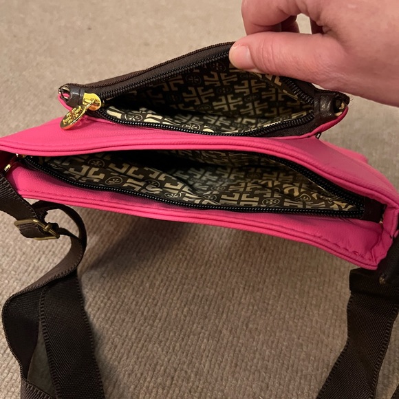 Faux Tory Burch crossbody- VGUC - Picture 7 of 10